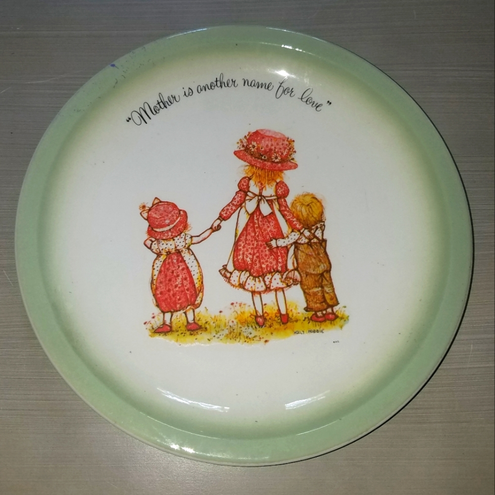 Vintage 1972 Holly Hobbie Collector's Edition Plate